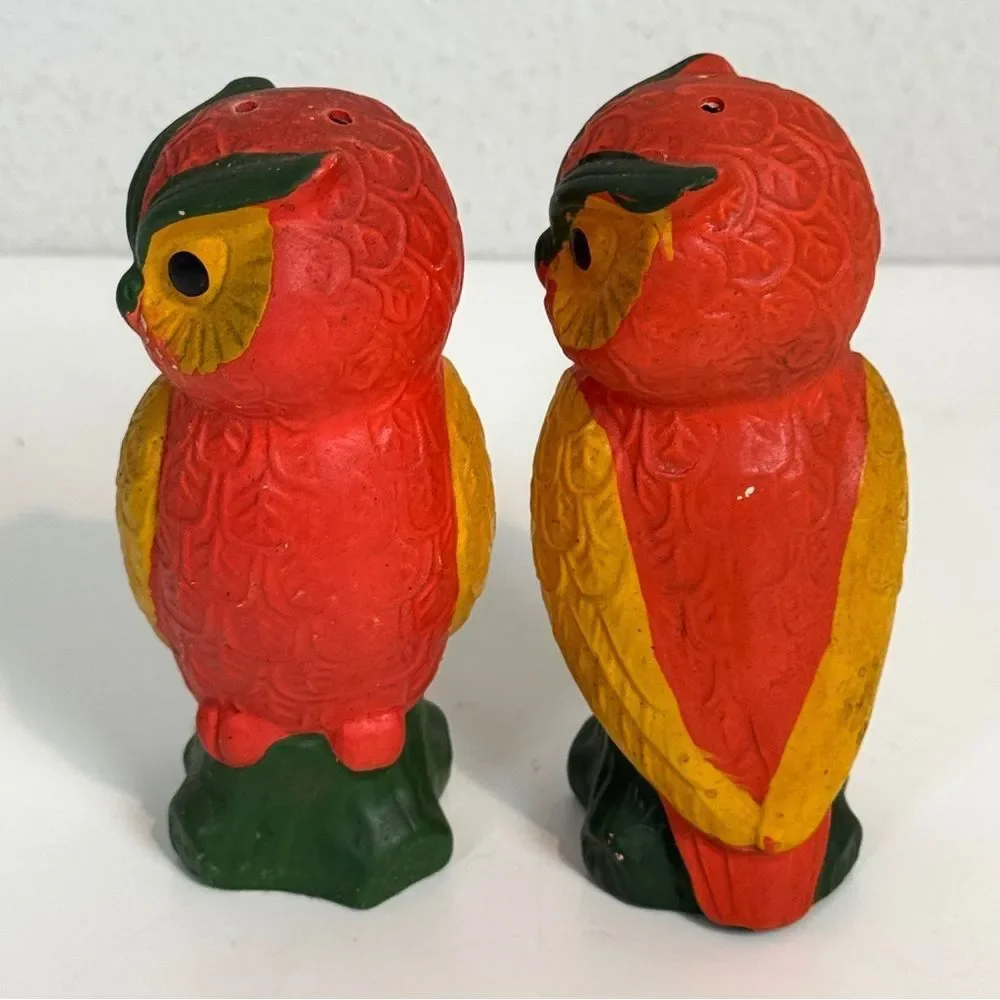 Vintage Ceramic Owl Salt & Pepper Shakers Made in Japan 70s